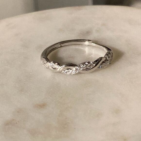 925 sterling silver ring cz stone twist adjustable - Picture 4 of 9